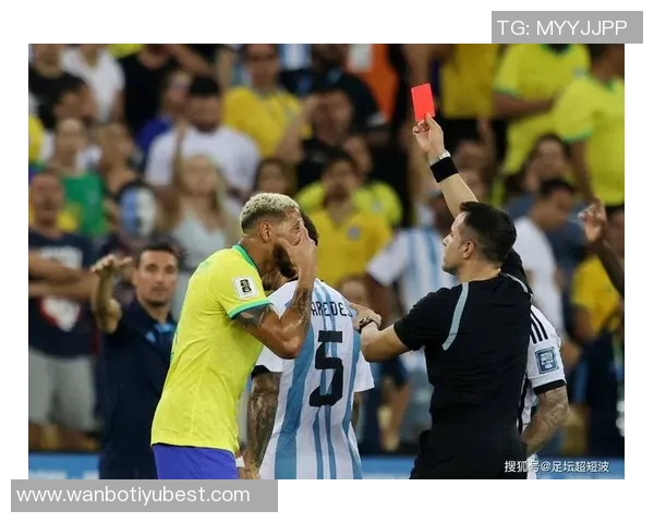 乌拉圭联赛门将禁区内起脚破门引发普斯卡什奖热议